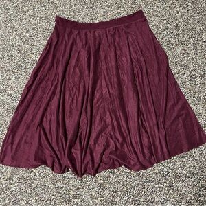 Elegant Burgundy Midi Skirt